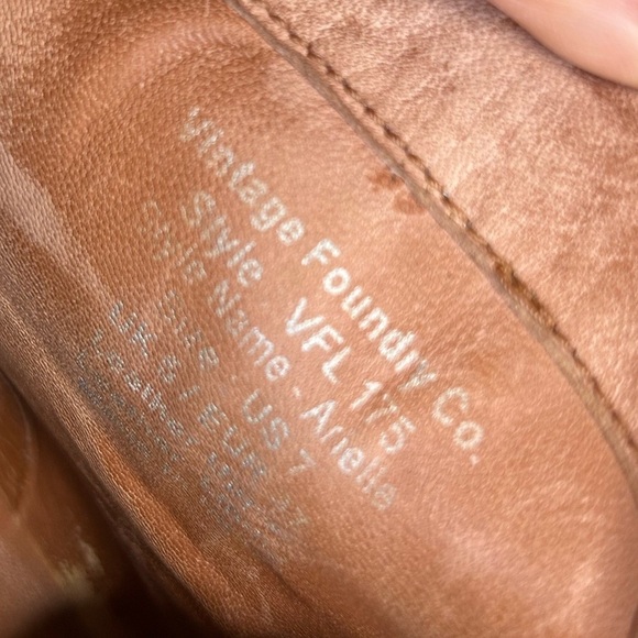 Vintage Foundry Co. Arielle Brown Leather Ankle Boots Sz-6.5. G
